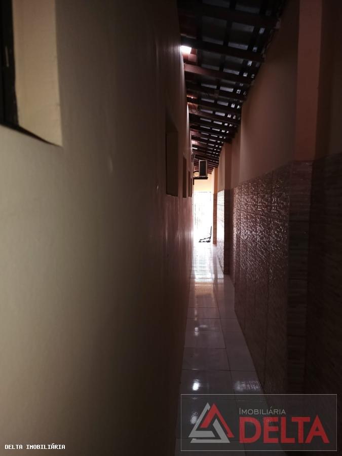 Casa à venda com 4 quartos, 650m² - Foto 22