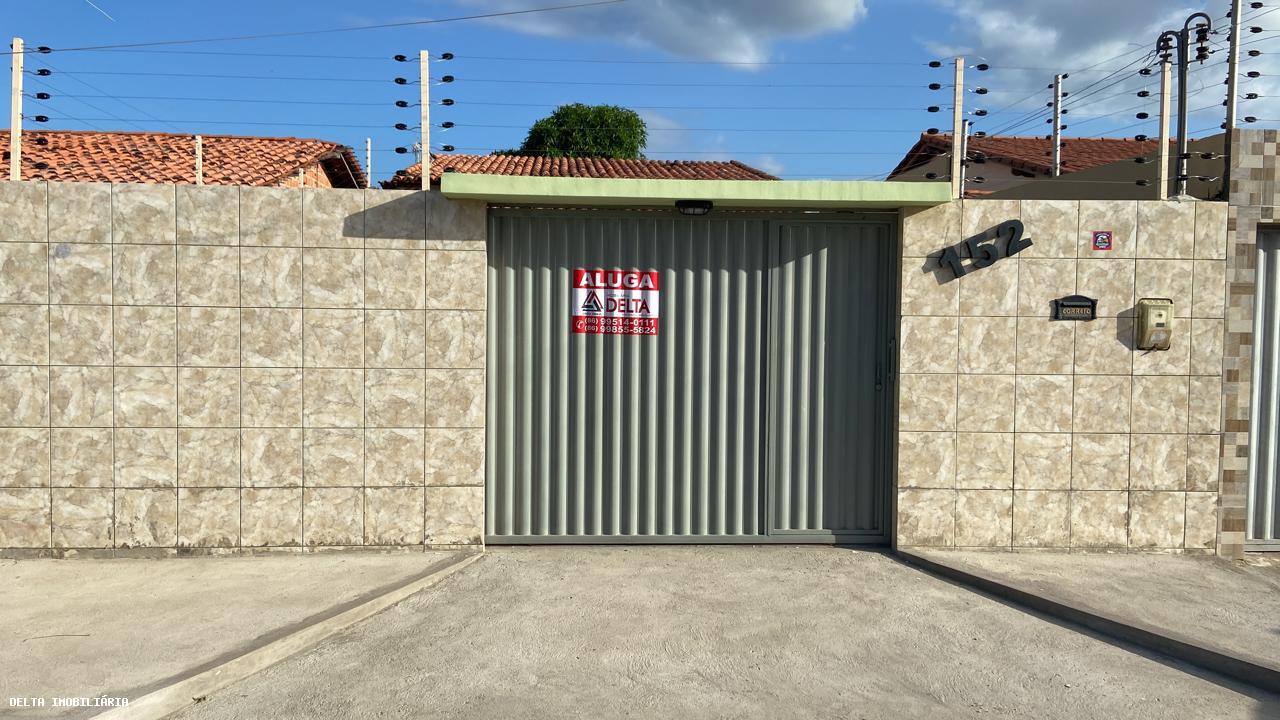 Casa para alugar com 2 quartos, 150m² - Foto 1