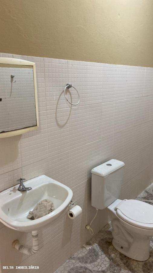 Casa para alugar com 2 quartos, 150m² - Foto 8