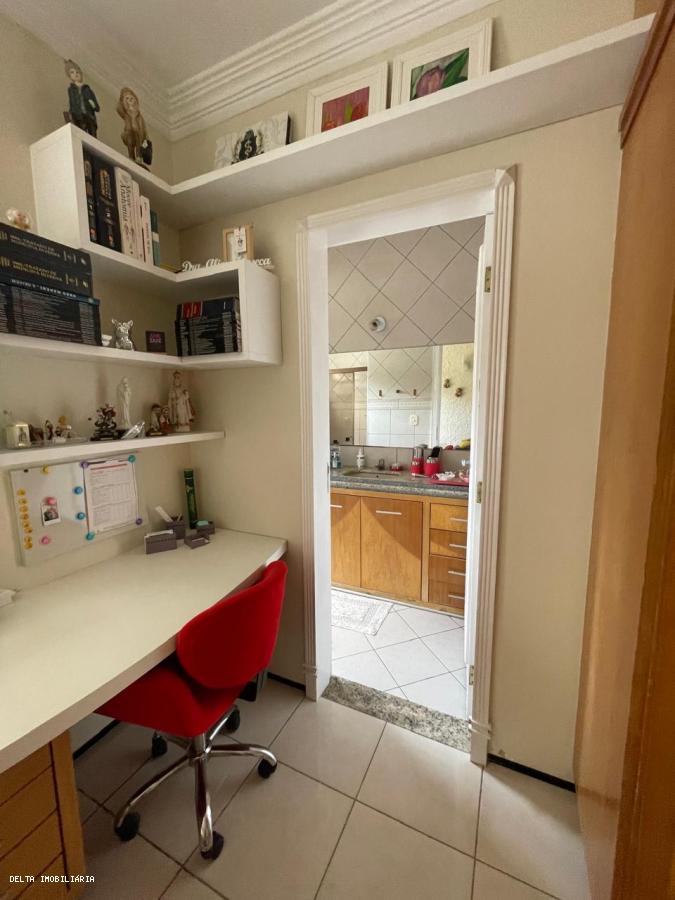 Casa à venda com 4 quartos, 1178m² - Foto 21