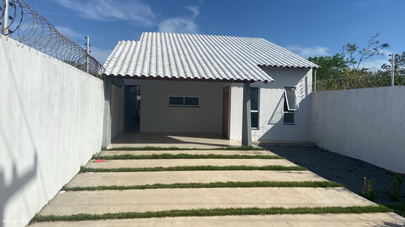 Casa à venda com 3 quartos - Foto 1