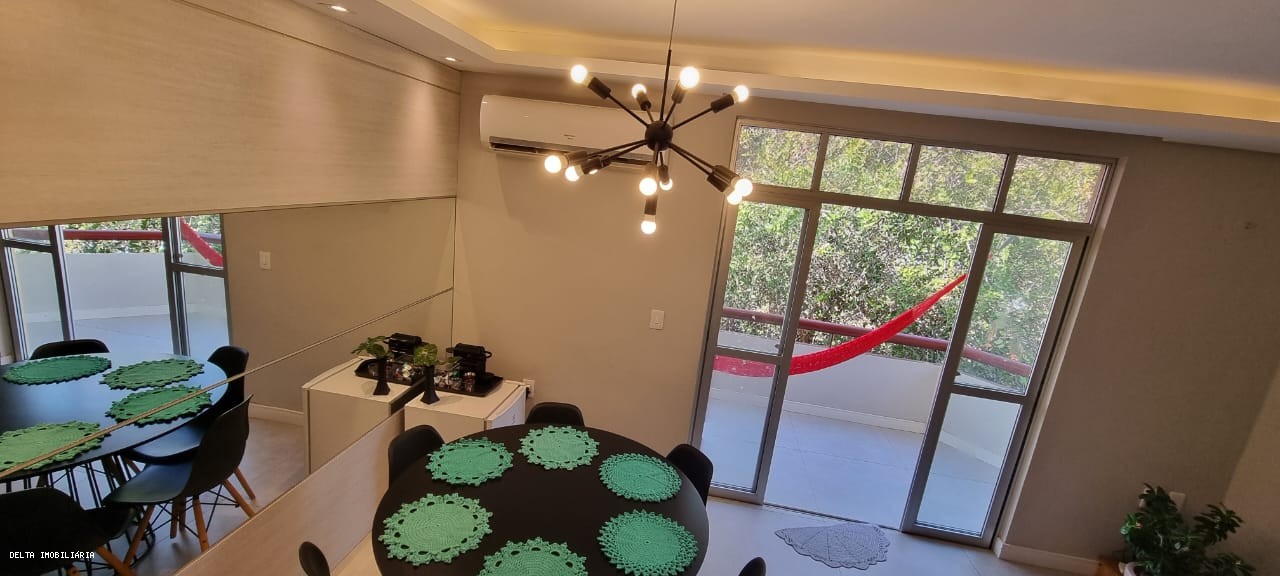 Apartamento à venda com 3 quartos, 115m² - Foto 3