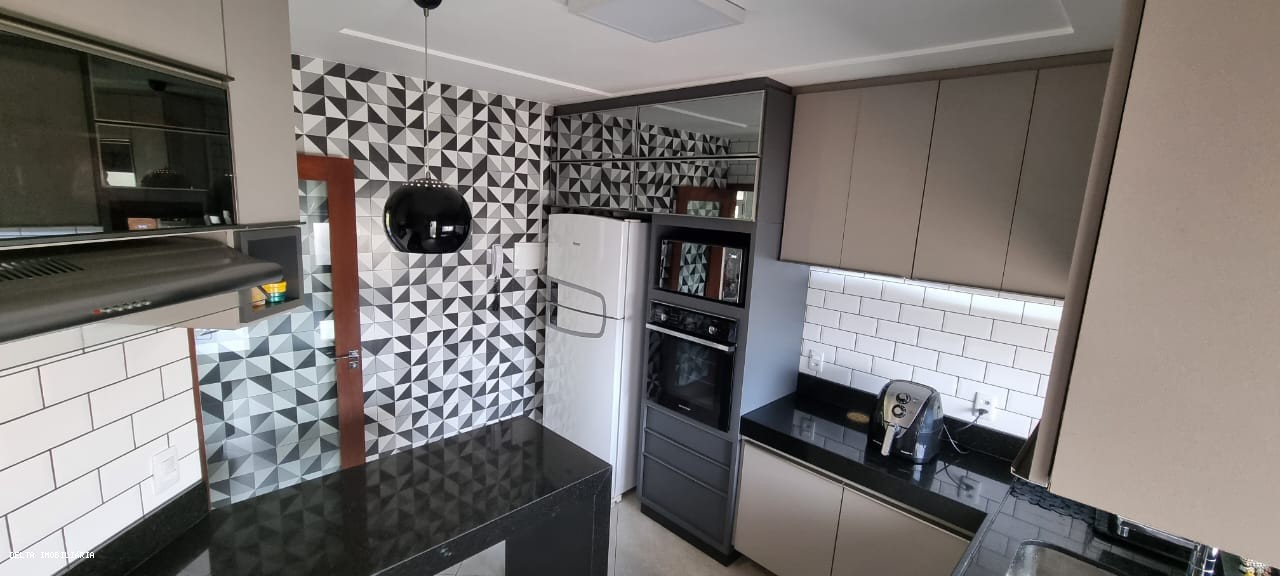 Apartamento à venda com 3 quartos, 115m² - Foto 9
