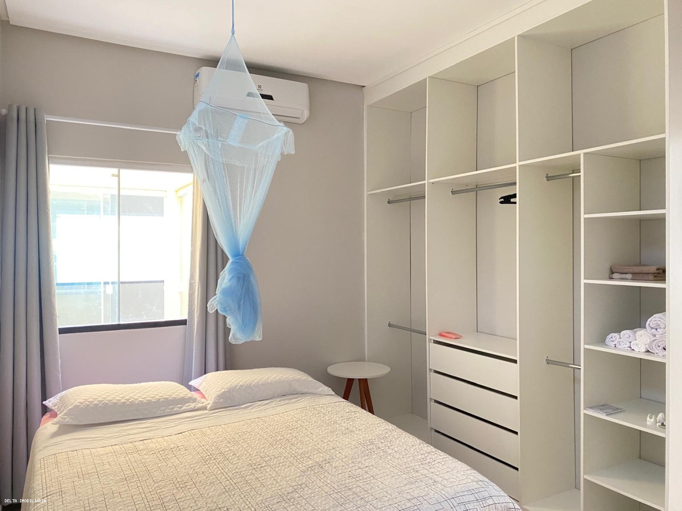 Casa à venda com 4 quartos, 248m² - Foto 12