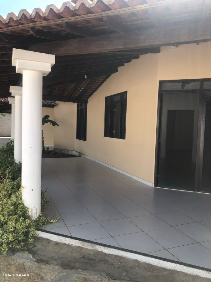 Casa à venda com 3 quartos - Foto 1